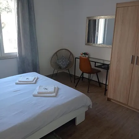 Lejlighed Linda Krk Town