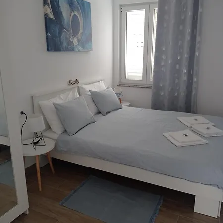 Linda Apartment Krk Town