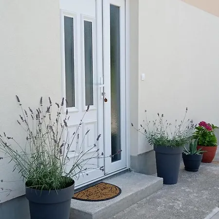 Linda Apartment Krk Town